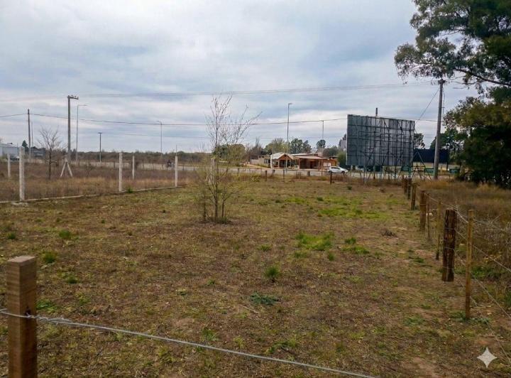 Terreno · 450m²