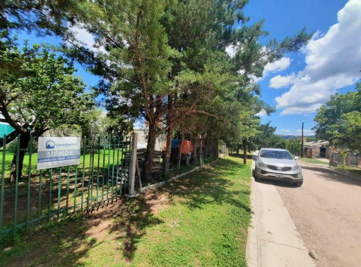 Terreno · 256m²