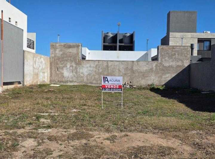 Terreno · 258m²