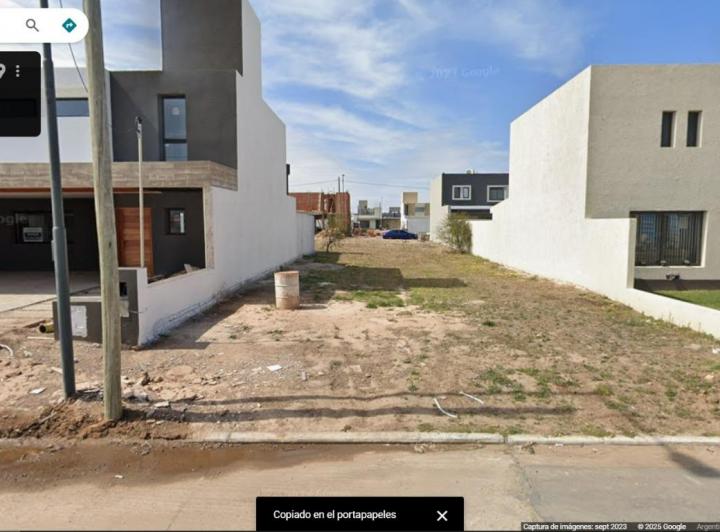 Terreno · 252m²