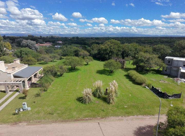 Terreno · 1500m²