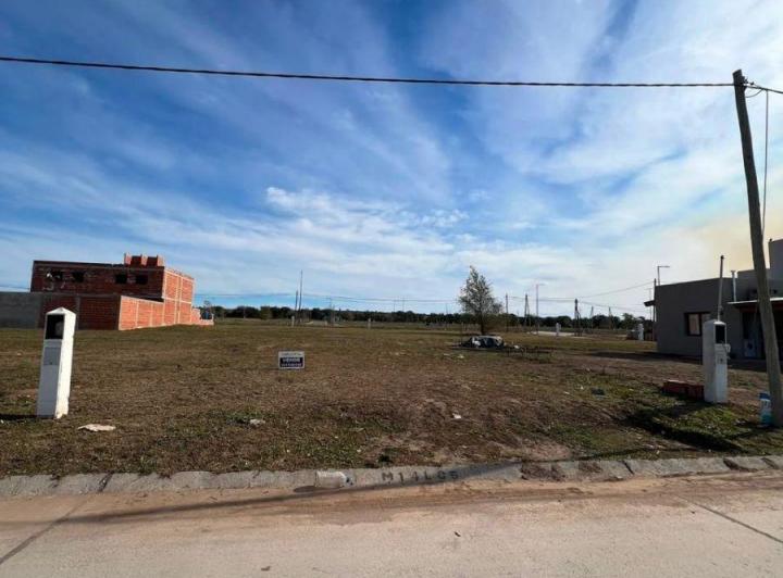 Terreno · 360m²
