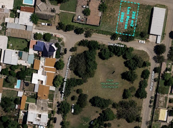 Terreno · 258m²