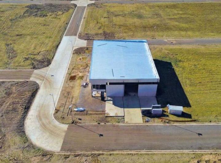 Terreno · 1300m²