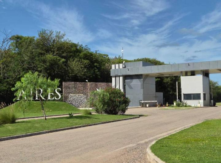 Terreno · 476m²