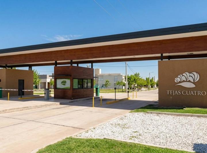 Terreno · 350m²