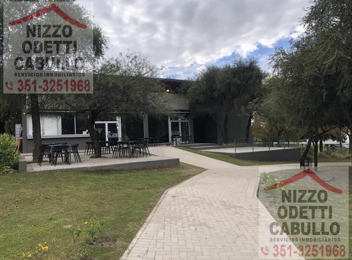Terreno · 722m²