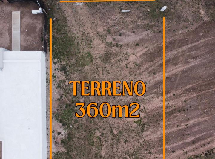 Terreno · 360m²