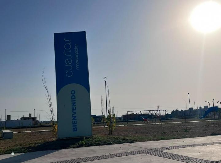 Terreno · 250m²
