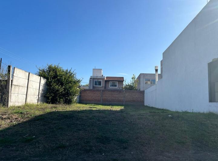 Terreno · 268m²