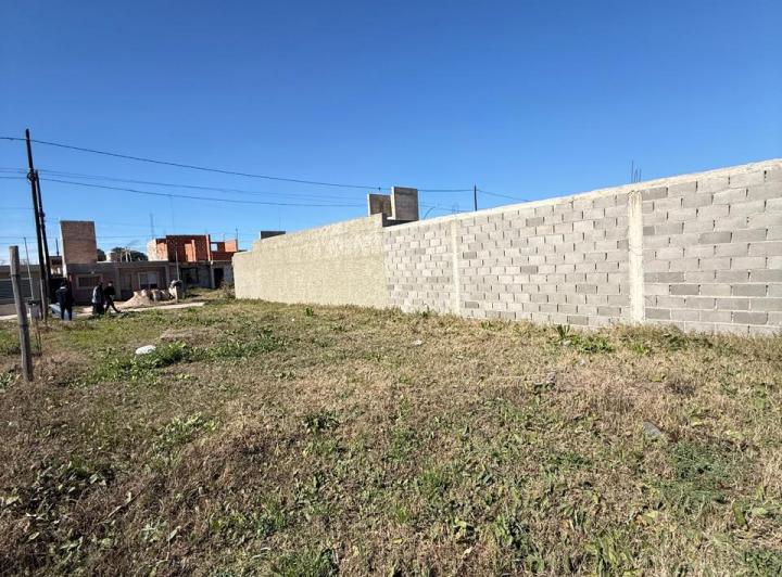 Terreno · 207m²
