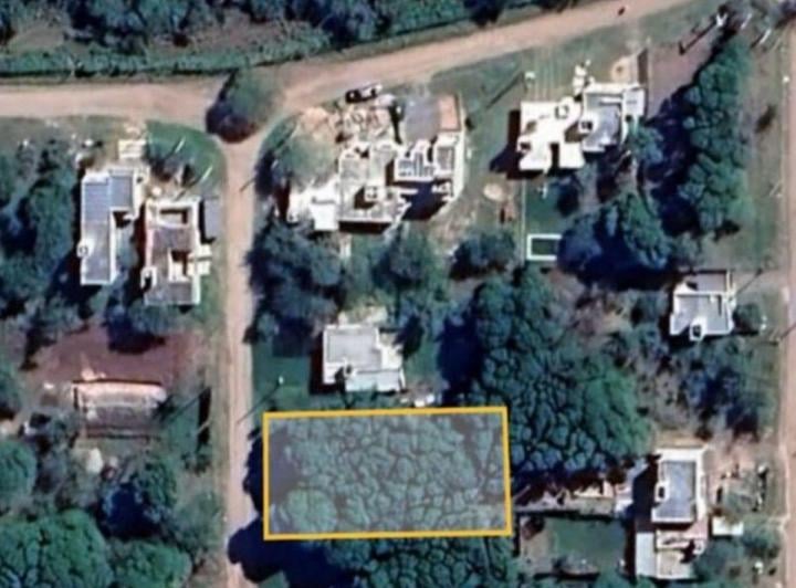 Terreno · 400m²
