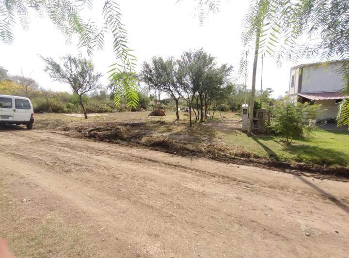Terreno · 855m²