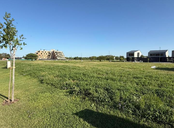Terreno · 250m²