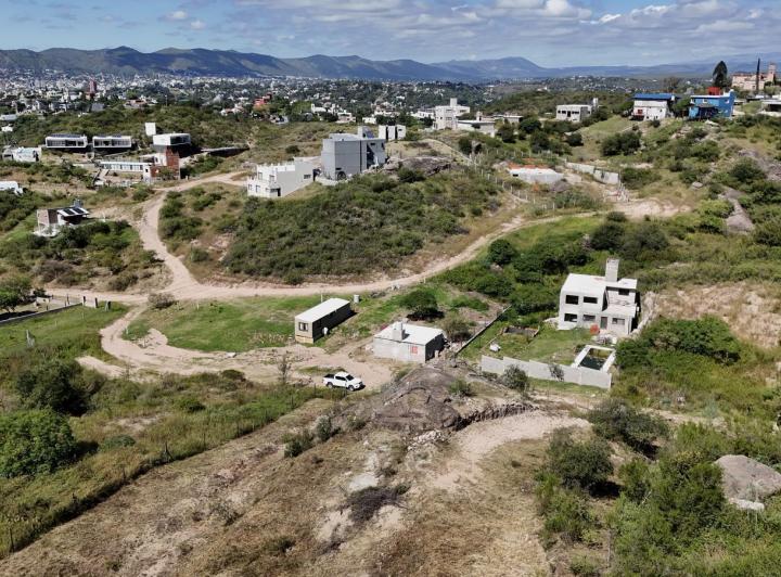 Terreno · 2270m²
