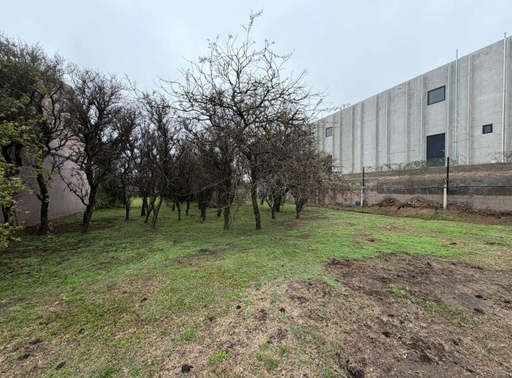 Terreno · 560m²