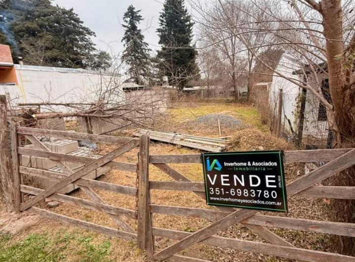 Terreno · 300m²