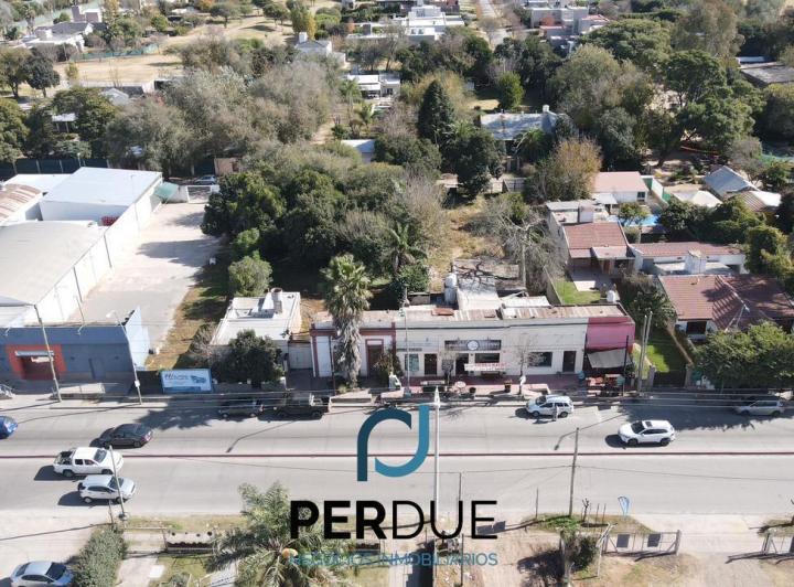 Terreno · 2143m²