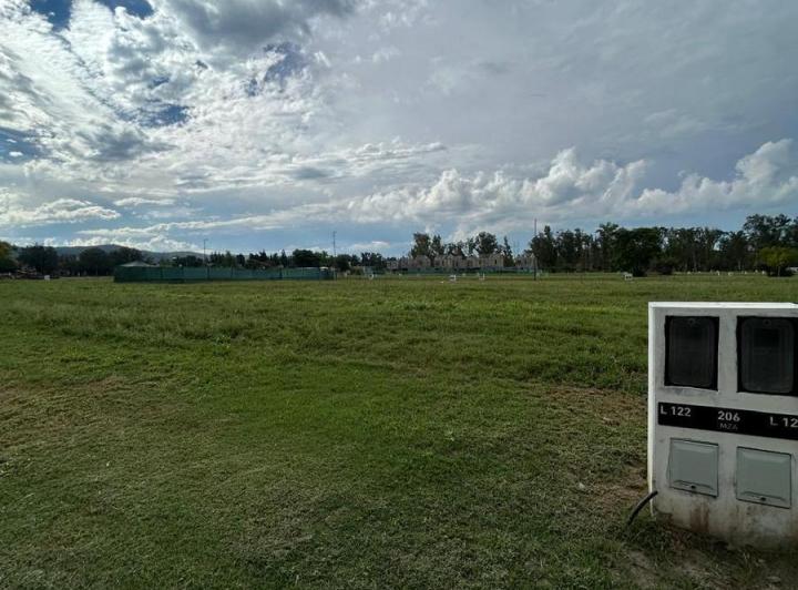 Terreno · 250m²