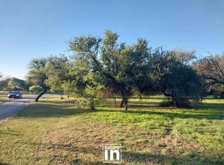 Terreno · 2084m²