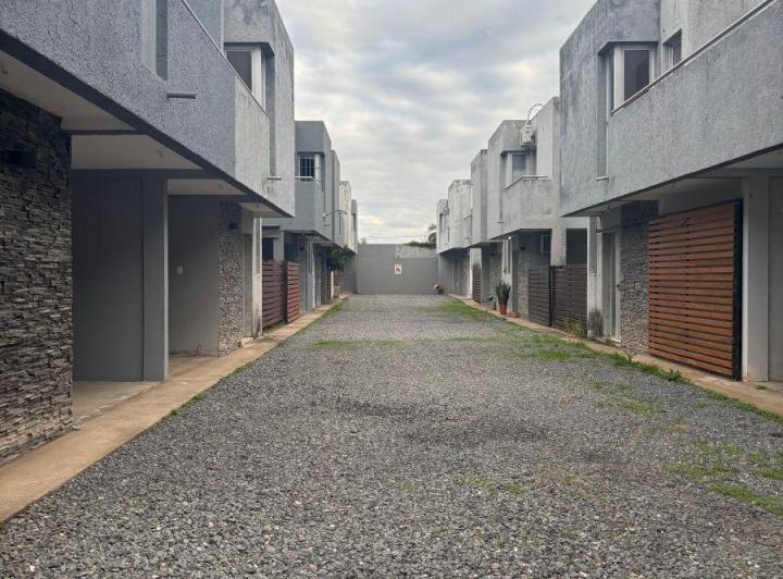 PH · 80m² · 3 Ambientes · 1 Cochera