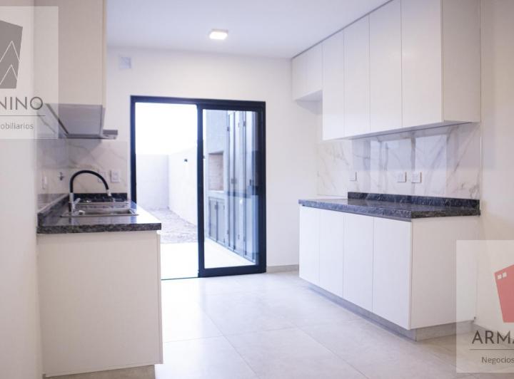 PH · 71m² · 3 Ambientes · 2 Cocheras