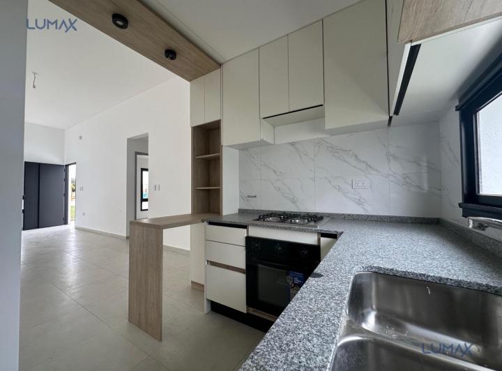 PH · 93m² · 2 Ambientes · 4 Cocheras
