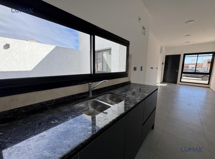 PH · 67m² · 2 Ambientes · 1 Cochera