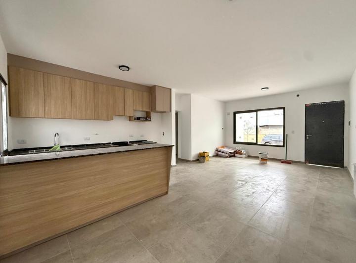 PH · 140m² · 3 Ambientes · 2 Cocheras