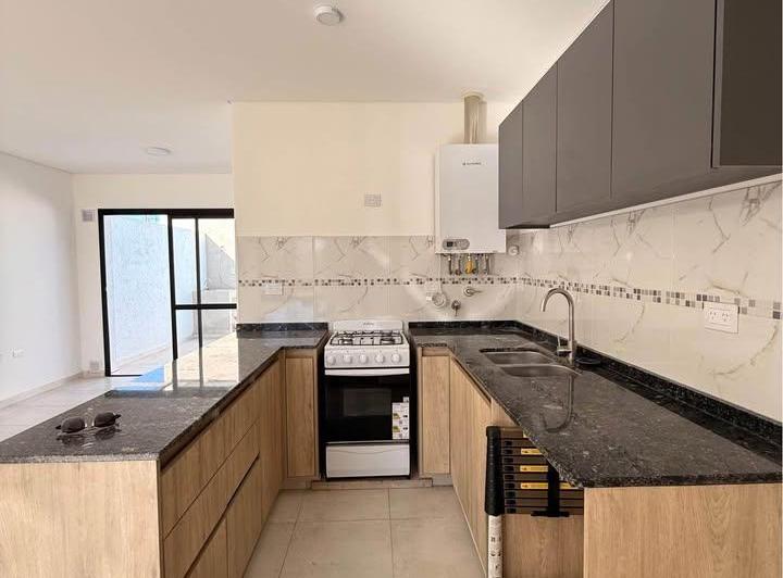 PH · 70m² · 3 Ambientes · 1 Cochera