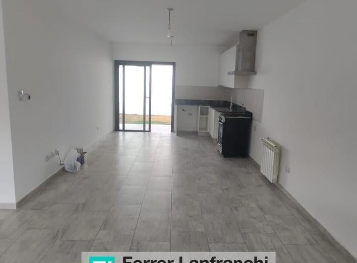 PH · 93m² · 4 Ambientes · 1 Cochera