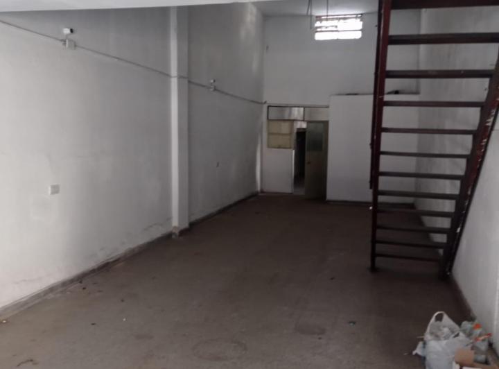 Local comercial · 100m²