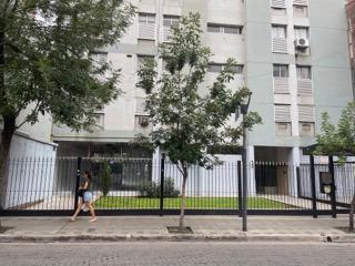 Local comercial · 90m²