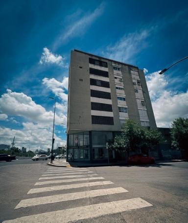 Local comercial · 150m² · 2 Ambientes