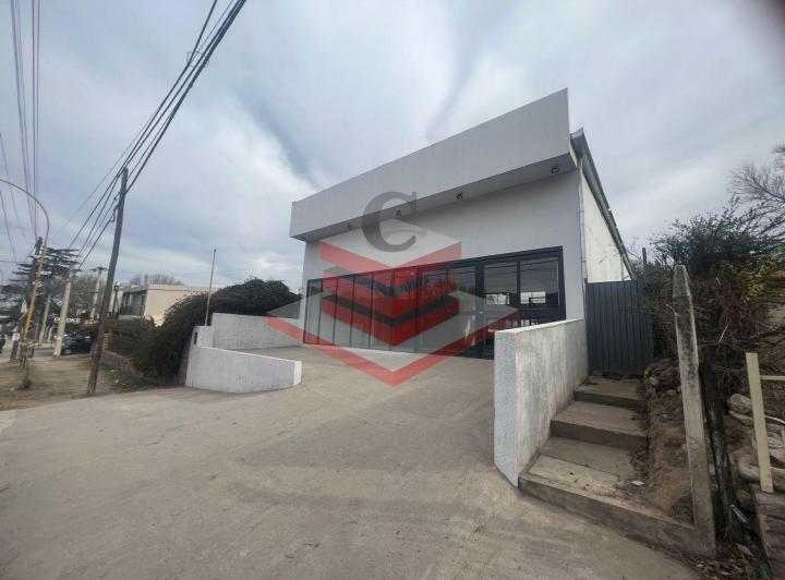 Local comercial · 336m²