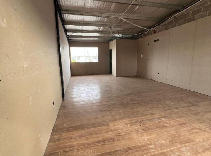 Local comercial · 60m² · 1 Ambiente · 1 Cochera