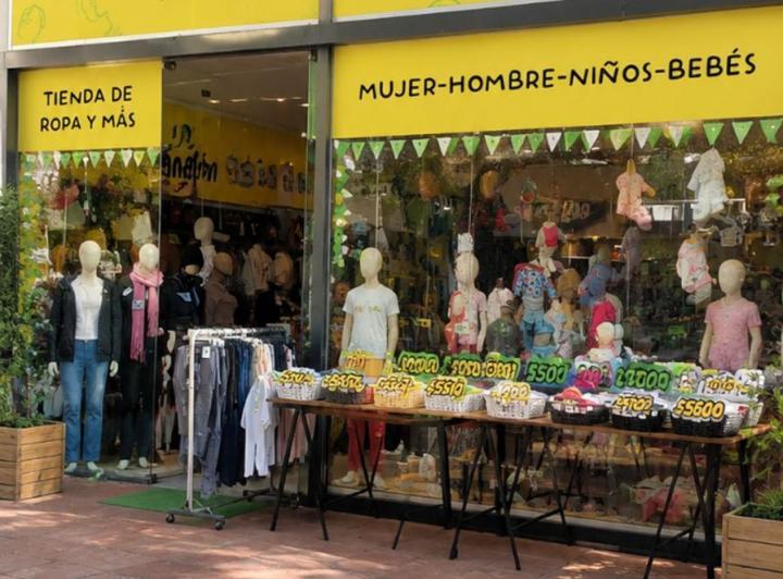 Local comercial · 744m²
