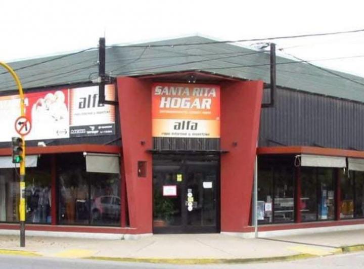 Local comercial · 348m²