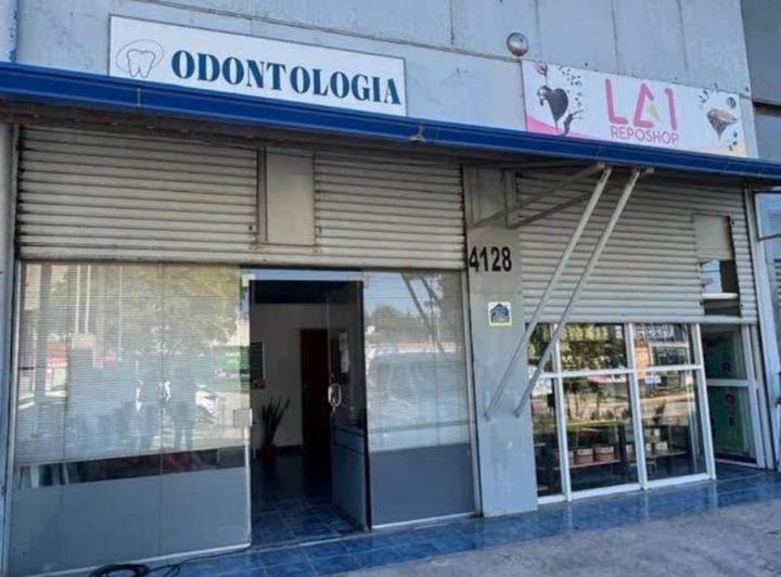 Local comercial · 104m²