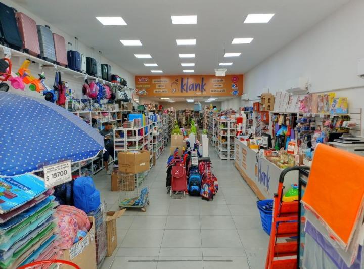 Local comercial · 650m² · 3 Ambientes