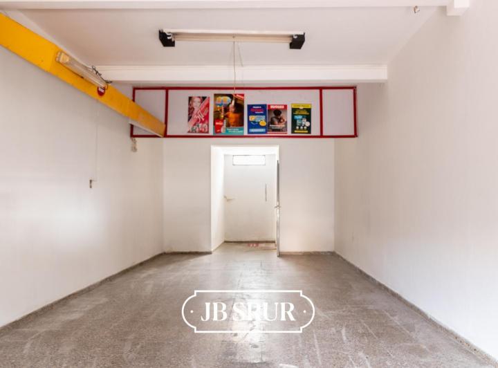 Local comercial · 217m² · 6 Ambientes