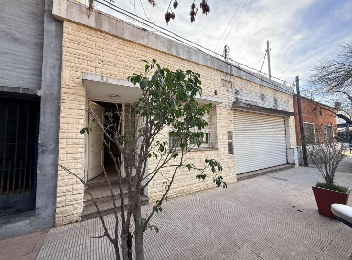 Local comercial · 335m² · 2 Dormitorios
