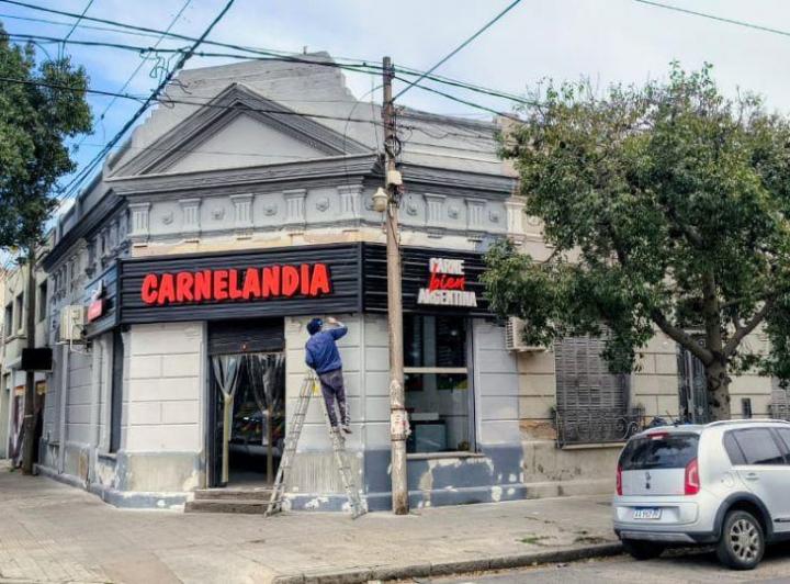 Local comercial · 620m² · 10 Ambientes