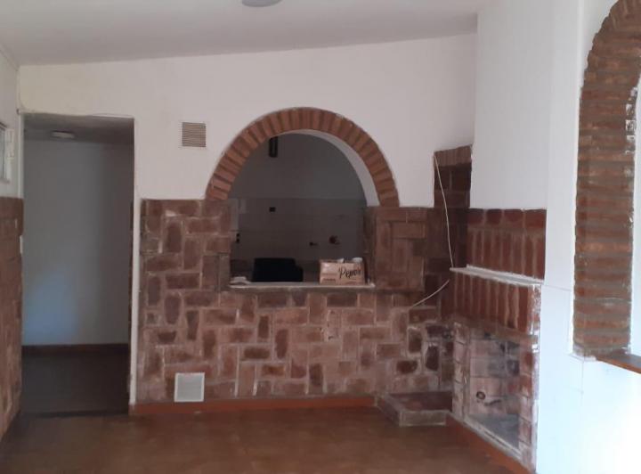 Local comercial · 167m² · 2 Dormitorios