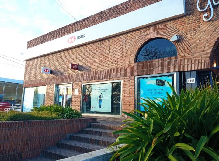 Local comercial · 250m²