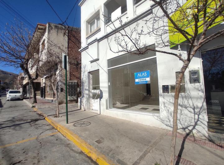 Local comercial · 51m²