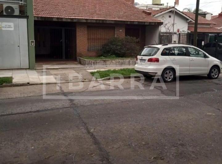 Casa · 160ha · 4 Ambientes · 1 Cochera