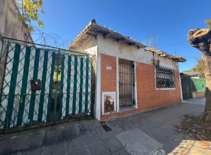 Casa · 115m² · 4 Ambientes · 1 Cochera
