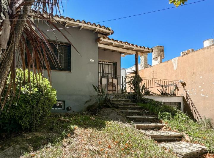 Casa · 205m² · 3 Dormitorios