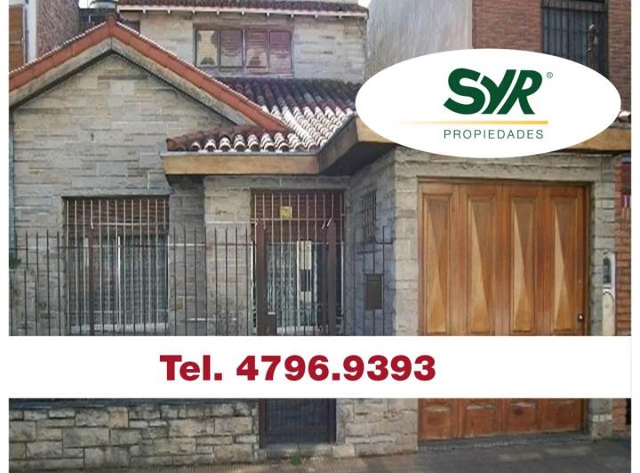 Casa · 171m² · 4 Ambientes · 1 Cochera